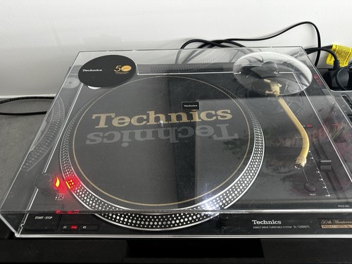 Pair technics 1200m7l - pair, of