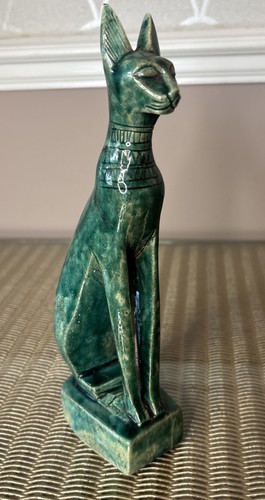 Vintage bastet cat statue - bastet,