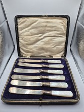 VINTAGE MOTHER OF PEARL EPNS SILVER BUTTER KNIFE SET OF 6 BOXED: JMC & S