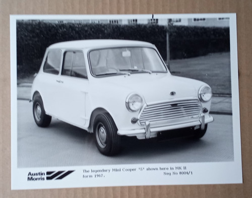 Mini cooper press photo - mini,