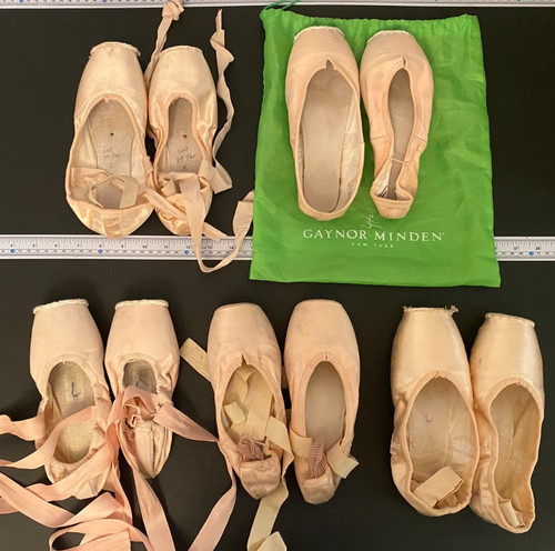 Used dead ballet pointe shoes - dead,