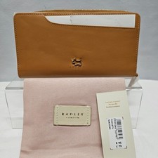 Ladies RADLEY BNWOT Tan Brown Leather Purse w/Dust Pouch CG G35