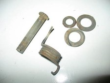 RIGHT SIDE FOOT PEG MOUNT PIN AND SPRING 1983 HONDA XL600R XL 600 XL600 R 83