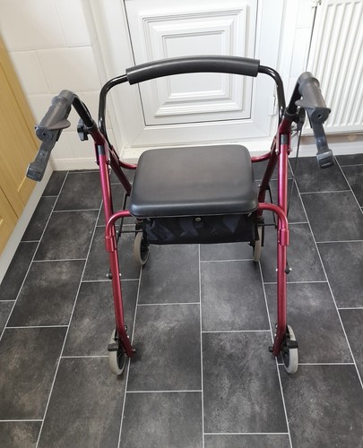 Wheel mobility walking aid - 4,