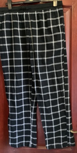 Mens black white - &, squared