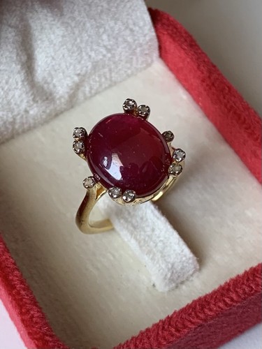 Mozambique ruby cabochon ring - cabochon,