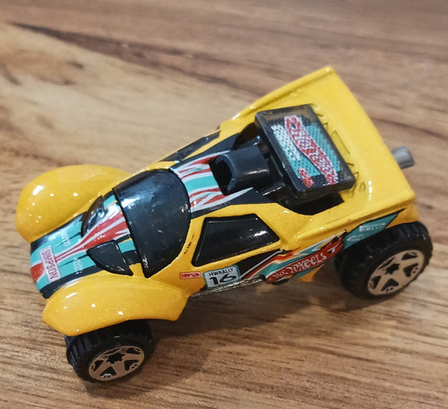 Hot wheels dakar diecast - hot, 1:64