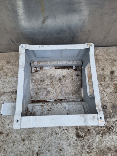 Mercedes sprinter seat box - mercedes,