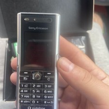 Sony Ericsson  V 600 I Read Description