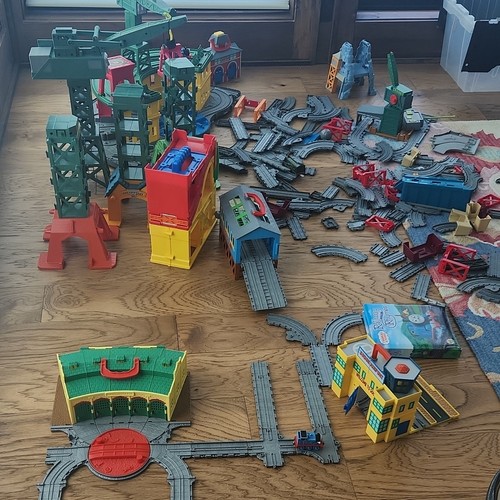 Thomas friends trackmaster - thomas,