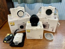 Nikon 1 V1 Bundle - 10mm
