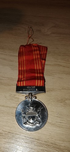 Zimbabwe army long and - army,