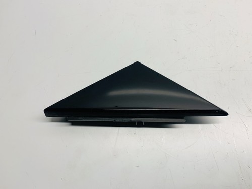 Audi door triangle - audi,