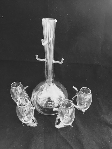 Blown glass port decanter with - glass,