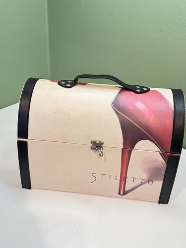 Vintage style stiletto chic - style,