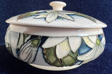 Moorcroft 'Juneberry' Powder