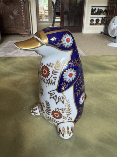 Royal crown derby duck billed - duck,