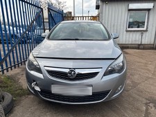 BREAKING Vauxhall Astra J MK6