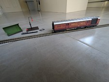 Hornby OO Gauge LMS Royal Mail Coach Model