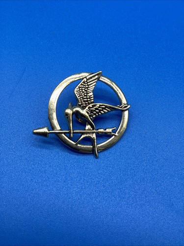 Hunger games mockingjay pin - hunger,