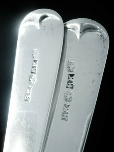 Pair scottish provincial - pair,