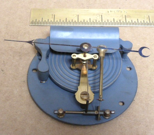 Good old aneroid barometer - good,