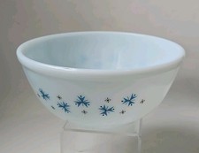 Vintage PHOENIX GLASS OPALWARE MIXING BOWL Sputnik Snowflake Pattern Atomic