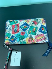 VERA BRADLEY “RFID” GRAB &