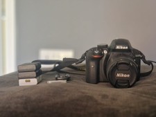 Nikon D3300 DSLR w/ AF-P DX