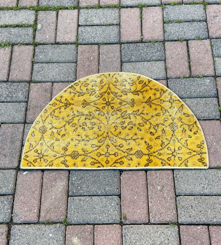 Yellow small rug 5x2 - small, rug,