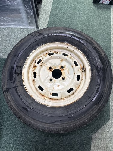 Caravan trailer stud spare - /,