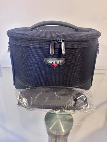 Antler navy blue travel vanity - blue,
