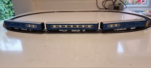 Hornby the blue pullman - the,