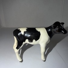 BESWICK     FRIESIAN COW CALF