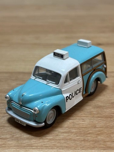 Morris minor traveller police - morris,