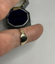 Superb ladies gift! vintage 1978 Solid 9ct Gold heart signet pinky? ring Sz J