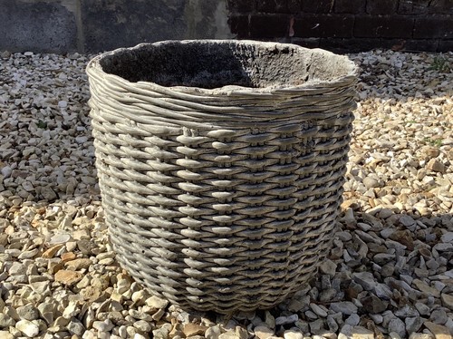 Medium wicker effect concrete - medium,