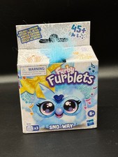 Furby Furblets SNO-Way Holiday Edition Mini Friend