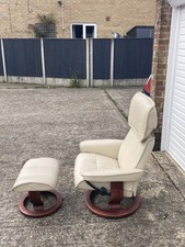 Lovely Hardly Used Stressless Admiral Leather Recliner Chair and Footstool