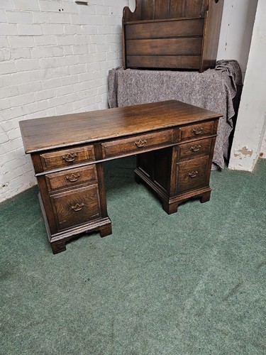 Solid oak panelled - panelled, pedestal