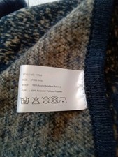 Free Size Women's Wool Edge to Edge Wrap with Fur Trim for Winter Warmth