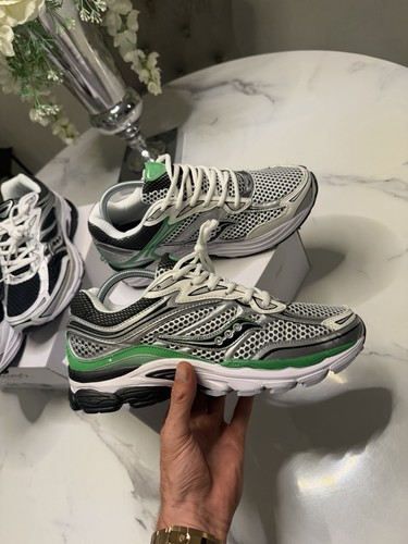 Saucony low top - saucony, up