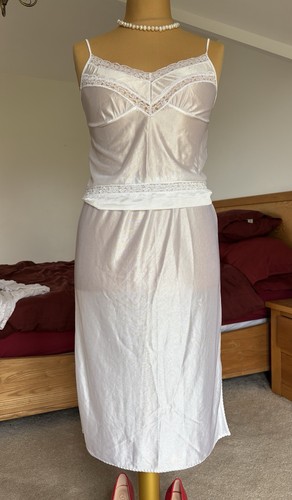 Vintage silky satin nylon - vintage,