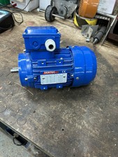 Dertec 3 Phase 0.37kw Electric Motor 