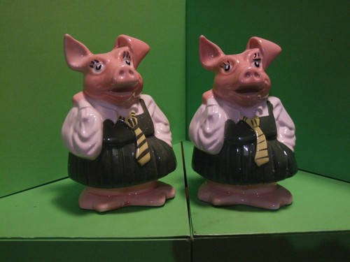 Wade nat west - bank, piggy