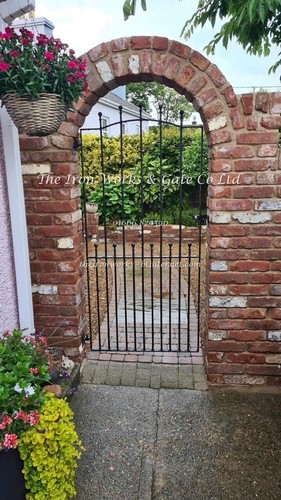 Manor iron metal - single, garden