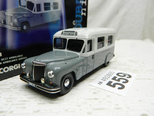 Corgi daimler dc27 - 1:50,