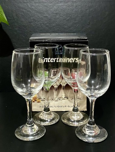 Dema vintage liqueur - liqueur, glasses