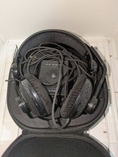 Razer Megalodon 7.1 Surround Gaming Headset, Black, Wired With Case