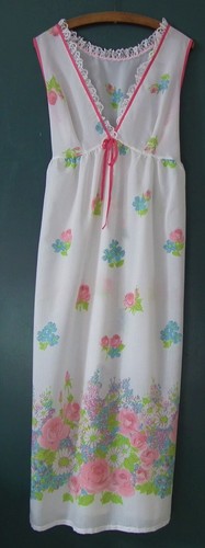 Vintage 1960s 1970s women's